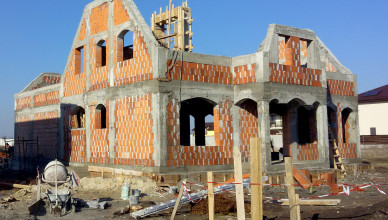 constructii casa transforma